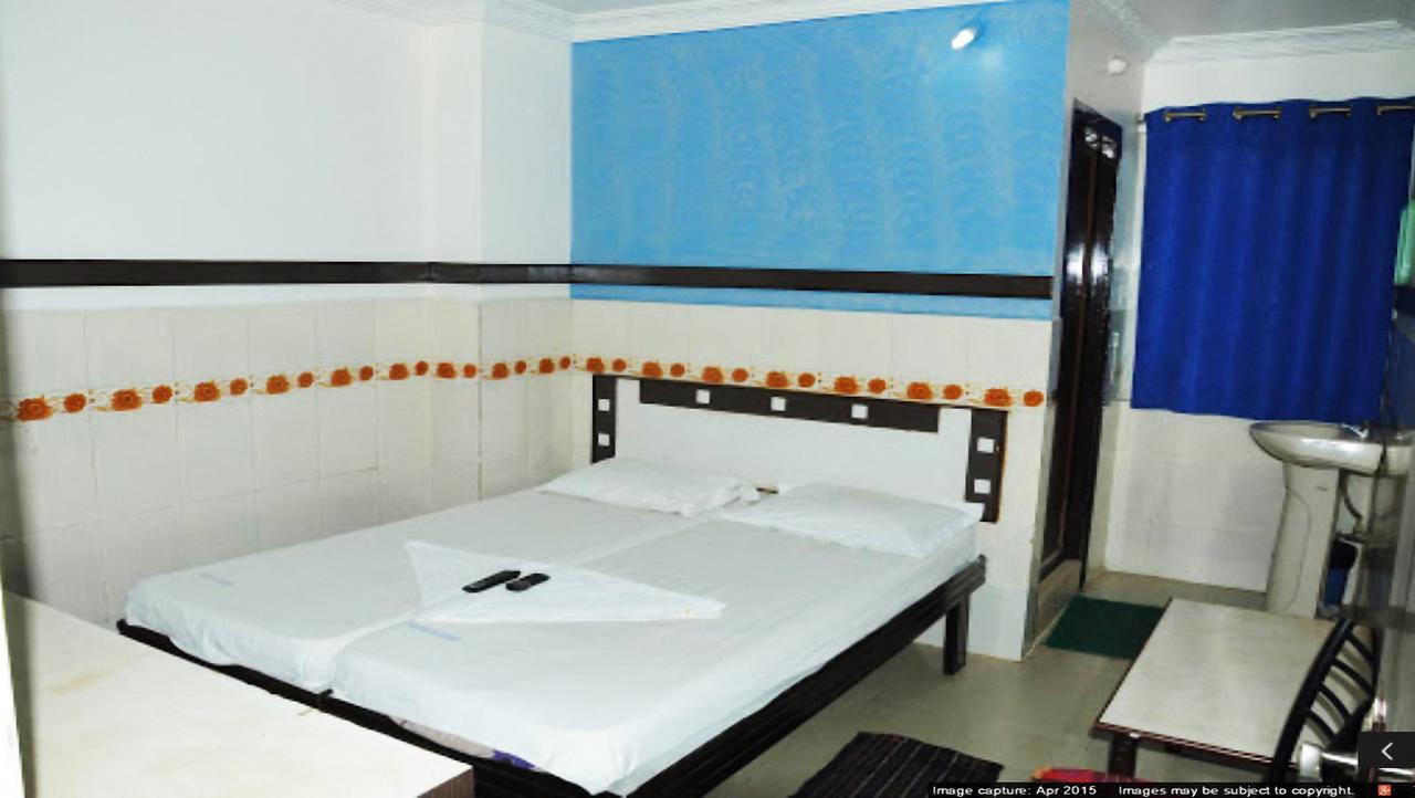 Hotel Manorama Inn Khammam Ngoại thất bức ảnh